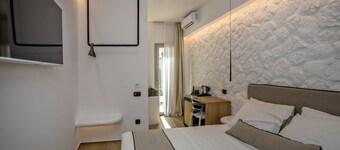 Levantes Luxury Suites I