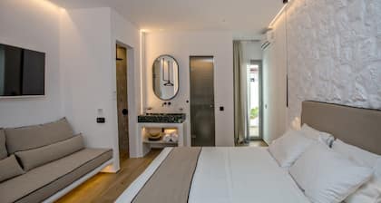 Levantes Luxury Suites II