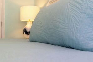 1 dormitorio y ropa de cama