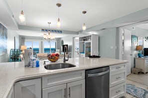 Panoramic Condo, 2 Bedrooms, Ocean View, Beachfront (115A) | Private kitchen