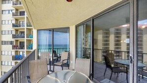 Kondominium, 2 kamar tidur, balkon, pemandangan samudra (710B) | Balkon