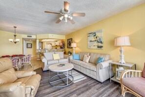 Condo, 2 Bedrooms, Balcony, Ocean View (710B) | Living room