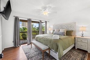 Condo, 2 Bedrooms, Balcony (8B) | 2 bedrooms, premium bedding, individually decorated