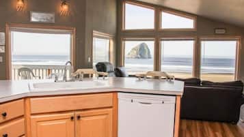 House, Berbilang Katil (Ocean Waves 1) | Dapur peribadi