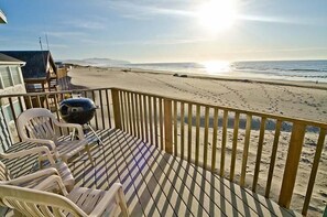 House, Multiple Beds (Ocean Waves 1) | Balcony