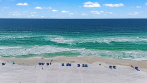 On the beach, sun-loungers, beach towels - BEACHFRONT Beach Vacation! Eat Breakfast While You Watch Dolphins!! (Destin)