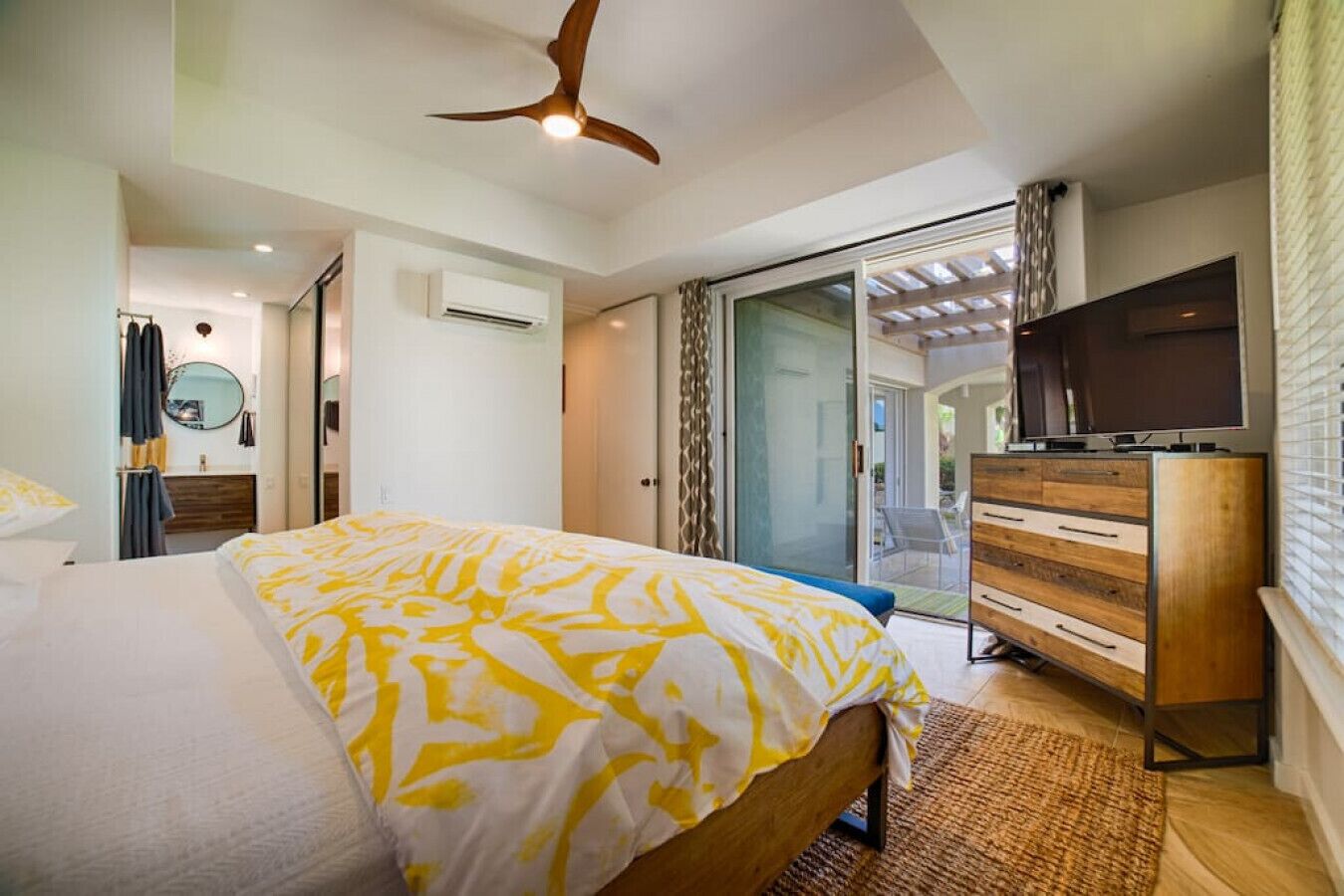 1 bedroom, iron/ironing board, travel crib, WiFi (free)
