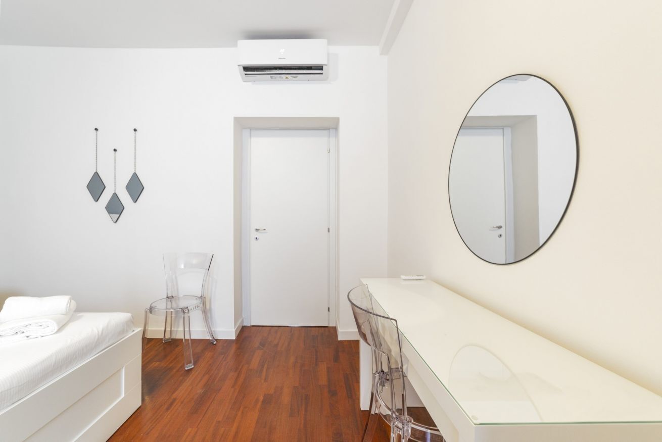 2 bedrooms, Internet
