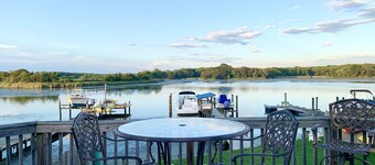The Shallow Creek Shore Shack on the Chesapeake Bay
