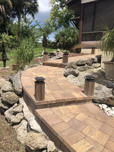 WATERFRONT 2 DOCKS HEATED SALT WATER POOL GAME ROOM