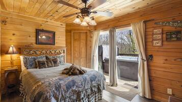 3 habitaciones, tabla de planchar con plancha y cuna de viaje