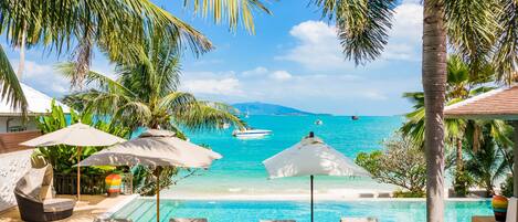 3-Bedroom Pool Villa Beachfront | Private pool