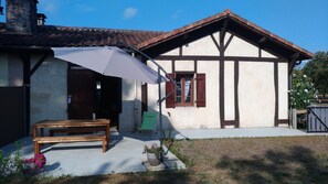 Exterior - Landes house 12 kms ocean (Uza)