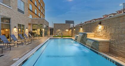 Fairfield Inn & Suites Houston Memorial City Area