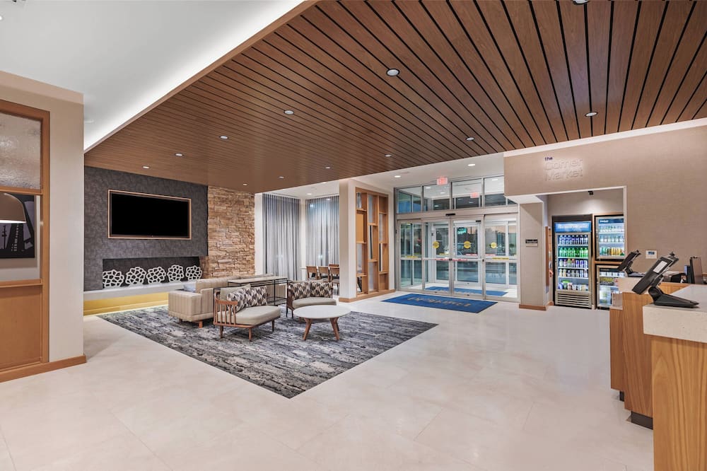 Fairfield Inn & Suites Houston Memorial City Area