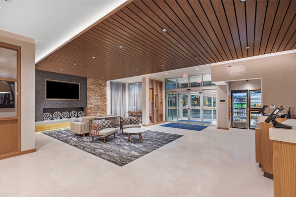 Lobby - Fairfield Inn & Suites Houston Memorial City Area (Houston)