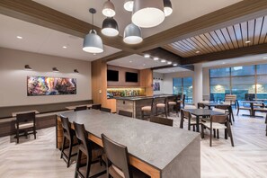 Bar (on property) - Fairfield Inn & Suites Houston Memorial City Area (Houston)