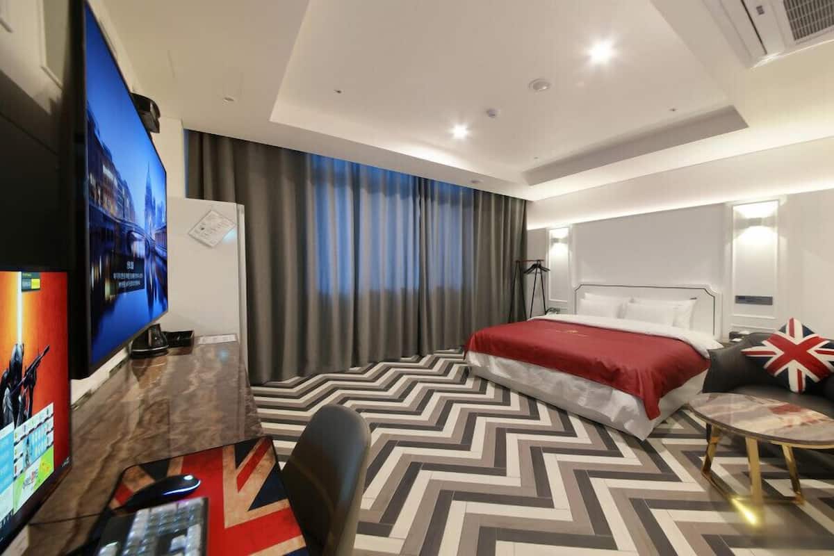 Deluxe Double Room | Individually decorated, individually furnished, free WiFi