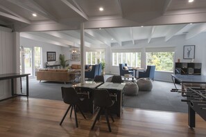 Interior - McMillans of Metung Coastal Resort (Metung)