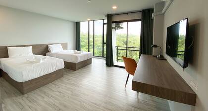 Dee Hotel Phayao