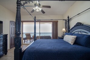 4 bedrooms, free WiFi, bed sheets, wheelchair access