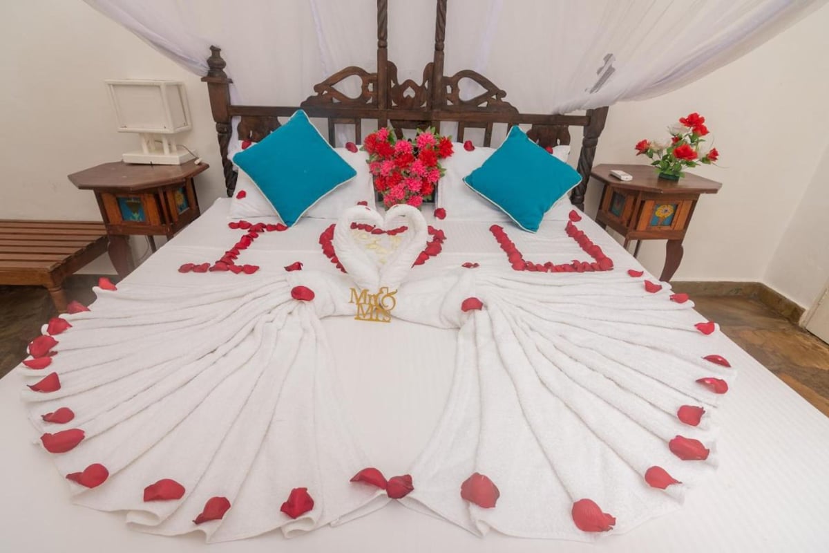Cunas gratuitas, wifi gratis y ropa de cama