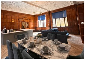 Superior Apartment | Living area | 46-inch flat-screen TV with digital channels, TV, Netflix