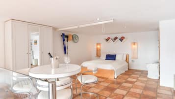 1 camera, ferro/asse da stiro, Wi-Fi gratuito, lenzuola