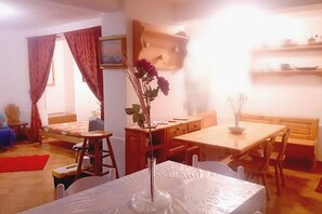 Dining - Via Speranza Studio Flat (Fermo)