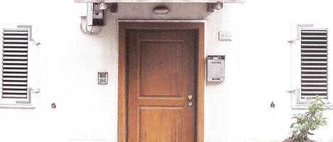 تفاصيل الفندق من الخارج