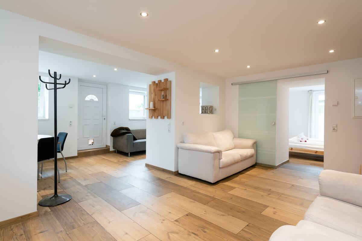 Apartment (1 Edelweiss) | Living room | 45-inch flat-screen TV with cable channels, Smart TV, Netflix