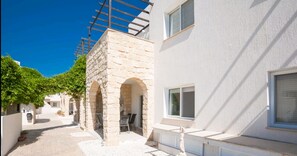 Apartment | Exterior
