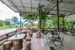 Restaurant - OYO 75317 Pintara Fahsai Resort (Pak Chong)