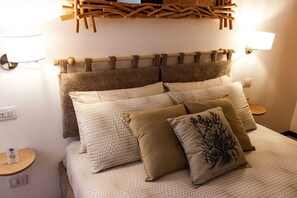 3 bedrooms, in-room safe, iron/ironing board, travel crib - Relais Casa Moresca (Terracina)