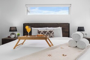 3 bedrooms, iron/ironing board, WiFi, bed sheets - ModernPrivatePoolQuiet3BR2BA Eagle/Palm Beach (Noord)