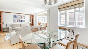 Apartment - Inviting 2-bed Apartment in London (London)