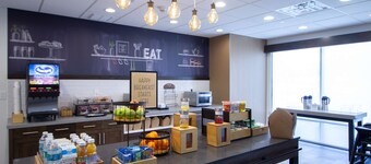 Hampton Inn & Suites North Attleboro