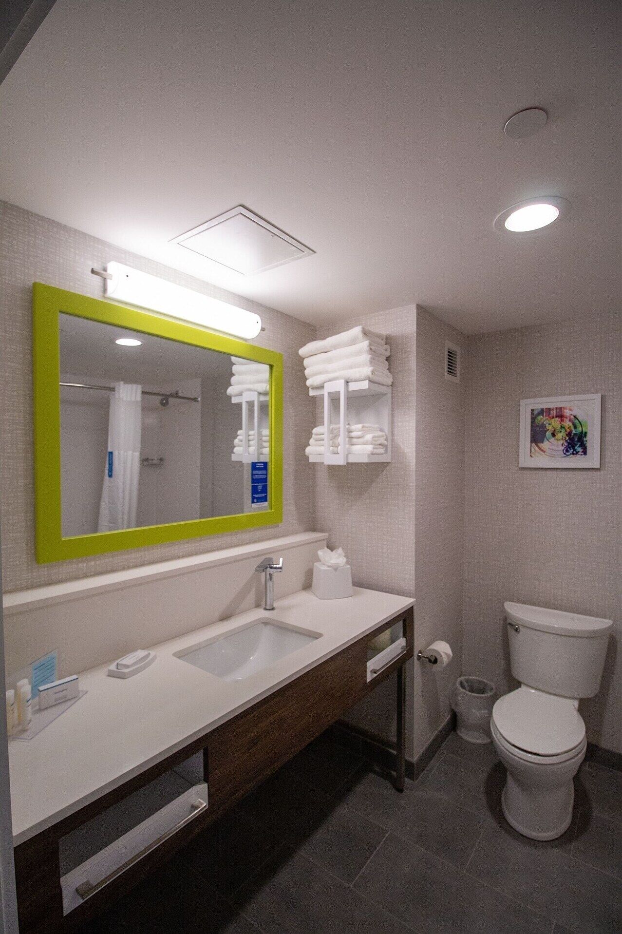 Bathroom | Free toiletries, hair dryer