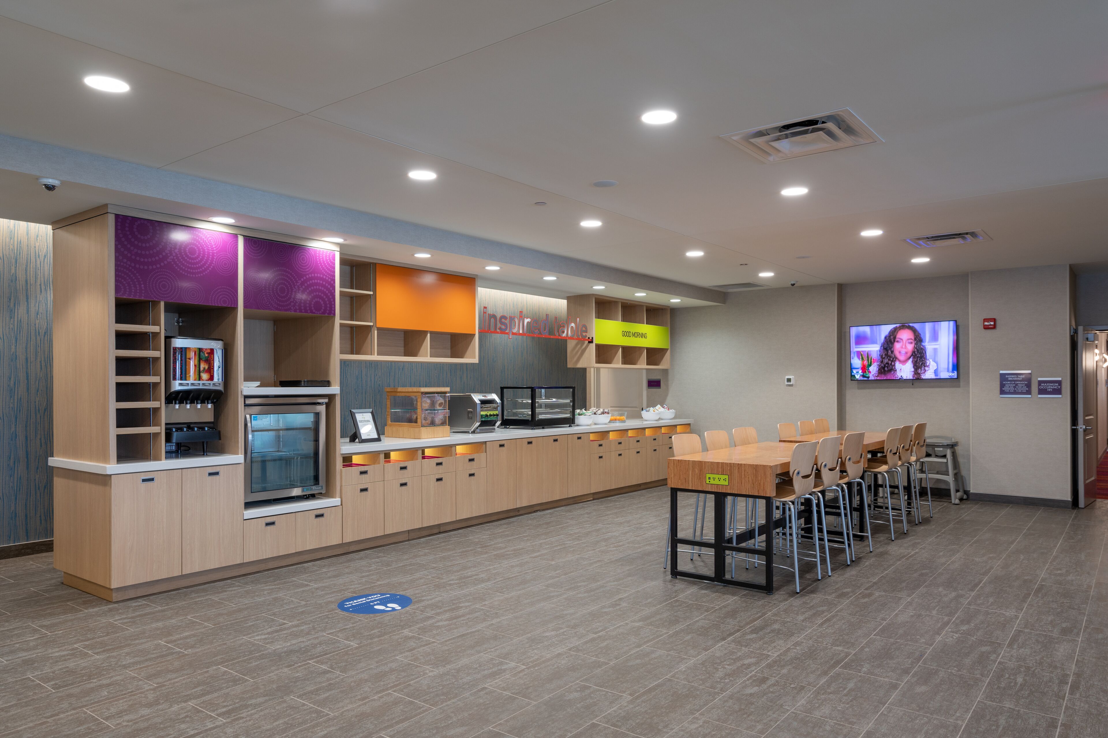 free daily self-service breakfast