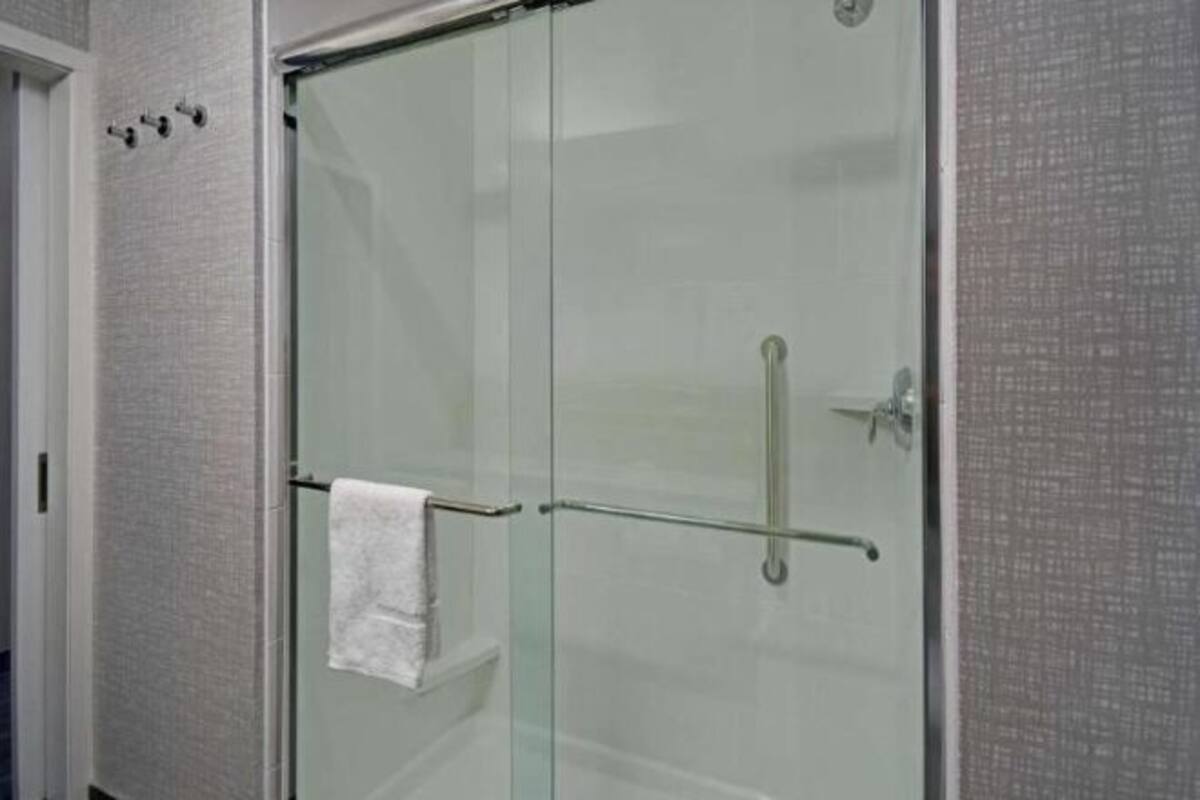 Bathroom | Hair dryer, towels