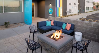 Tru By Hilton Phoenix Glendale Westgate, AZ