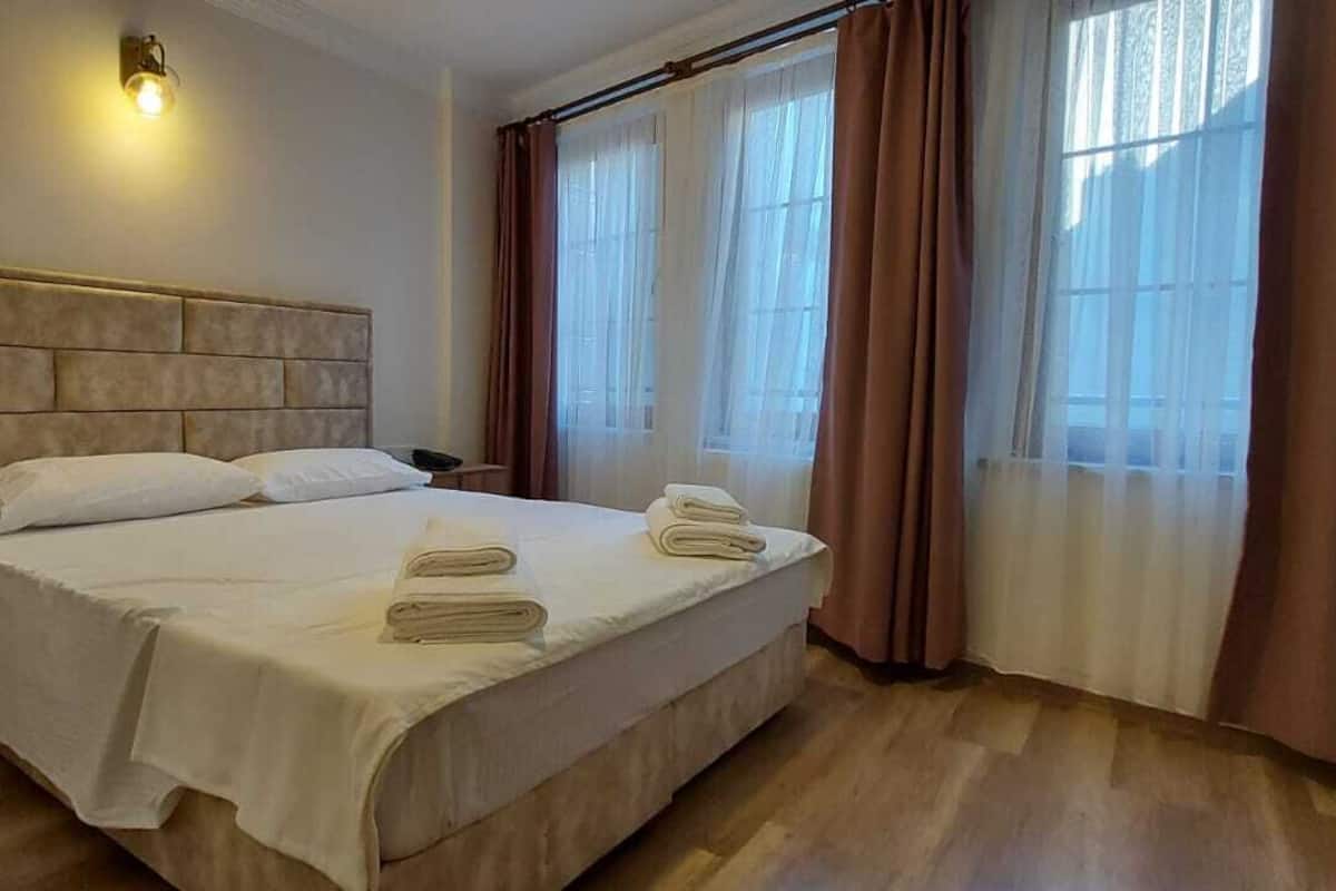 Chambre Standard double | Accès au Wi-Fi (inclus)