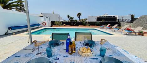 Piscina a l'aire lliure