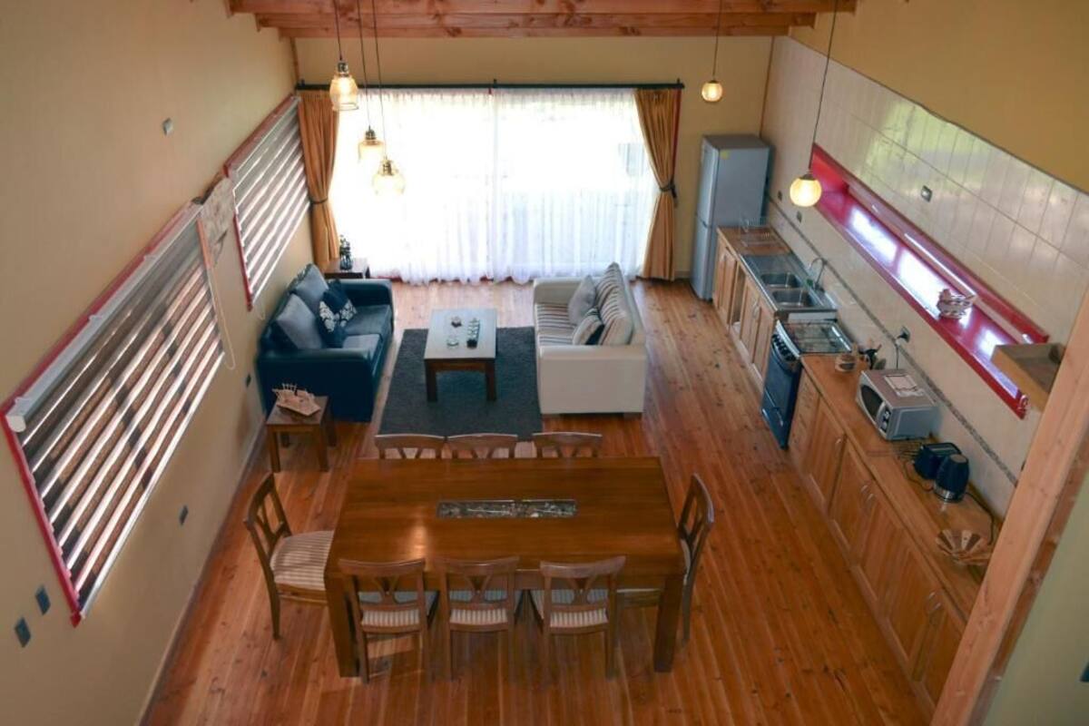 Cabin (Coraje) | Living area