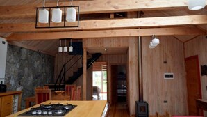 Cabin (Nobleza) | In-room dining - El Descanso del Quijote (Lago Ranco)