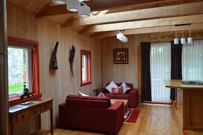 Cabin (Nobleza) | Living room - El Descanso del Quijote (Lago Ranco)