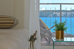 1 bedroom, iron/ironing board, travel cot, free WiFi