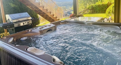 Lake County Home. 3 Bedroom. Sleeps 9 with private hot tub and is pet friendly.