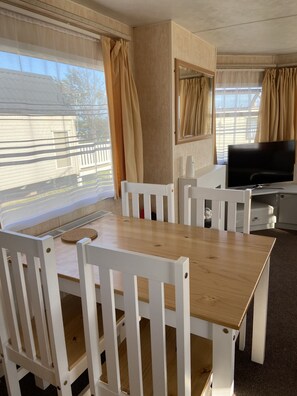 تناول الطعام