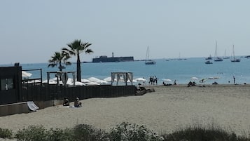 Playa en los alrededores